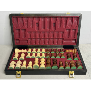 Шахматы магнитные деревянные подарочные 