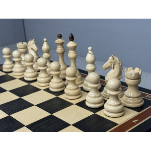 Шахматы подарочные из массива дуба с утяжелёнными фигурами