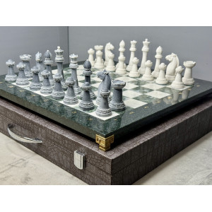 Шахматы из камня подарочные "Стаунтон"