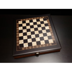 Шахматы подарочные в ларце венге
