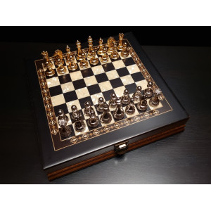 Шахматы подарочные в ларце венге