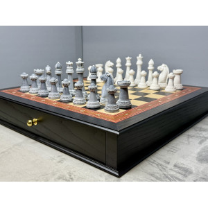 Шахматы подарочные в ларце с фигурами из мрамора