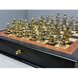 Шахматы подарочные в ларце из морёного дуба с фигурами из бронзы «Королевский стиль»
