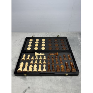 Шахматы 2 в 1 деревянные магнитные ясень 39 см