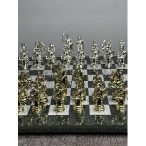 Шахматы из камня подарочные "Римская война"