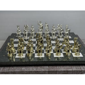 Шахматы из камня подарочные "Римская война"