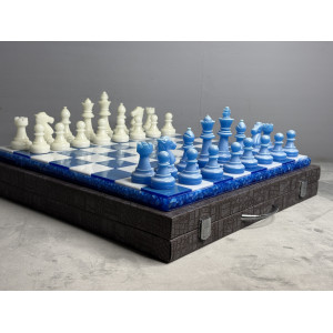 Шахматы светящиеся из эпоксидной смолы "Ледяная магия"