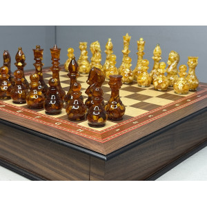 Шахматы подарочные с фигурами из янтаря "Янтарная элегантность"
