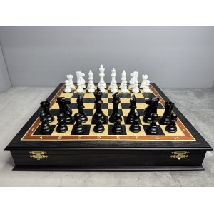 Подарочные шахматы “Черно-белая классика”