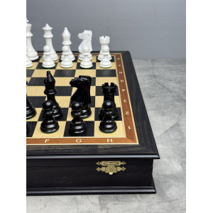 Подарочные шахматы “Черно-белая классика”