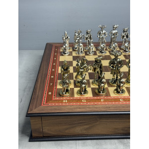 Подарочные шахматы "Средневековье" в ларце