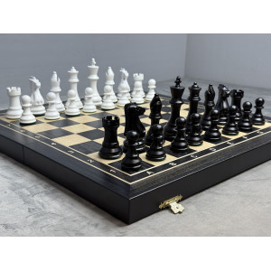 Шахматы подарочные премиальные "Классика" Шахматы подарочные премиальные "Классика"