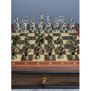 Шахматы подарочные «Гладиатор» в ларце