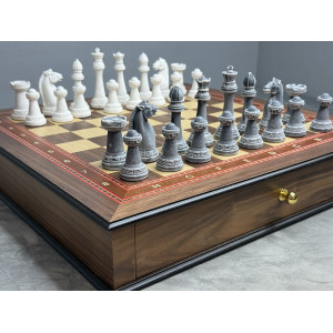 Шахматы подарочные «Королевский Стаунтон» в ларце Шахматы подарочные «Королевский Стаунтон» в ларце