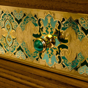 Нарды эксклюзивные "Императорский малахит" Нарды эксклюзивные "Императорский малахит"