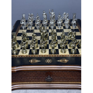 Эксклюзивные шахматы «Римская война» — роскошный ларец ручной работы Эксклюзивные шахматы «Римская война» — роскошный ларец ручной работы