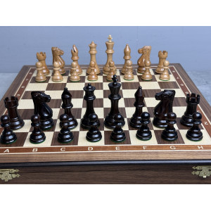 Шахматы подарочные в ларце "Презент" Шахматы подарочные в ларце "Презент"