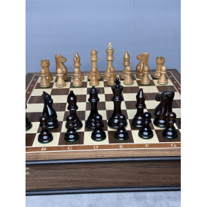 Шахматы подарочные в ларце "Презент" Шахматы подарочные в ларце "Презент"