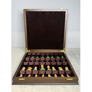 Шахматы подарочные «Дубовый король» в ларце