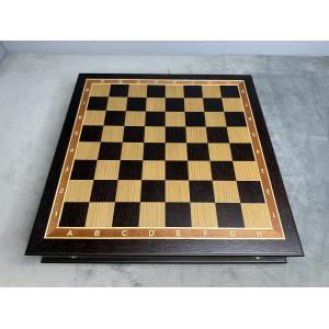 Шахматы подарочные «Дубовый король» в ларце