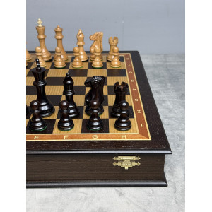 Шахматы подарочные «Дубовый король» в ларце