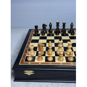 Шахматы подарочные «Гранд» с фигурами из карельской берёзы