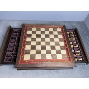 Шахматы подарочные премиум с фигурами из карельской берёзы 