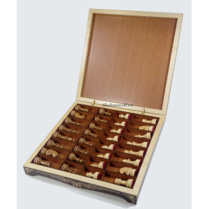 Шахматы ручной работы "Гроссмейстер" в ларце "Маркетри венге" премиум класса