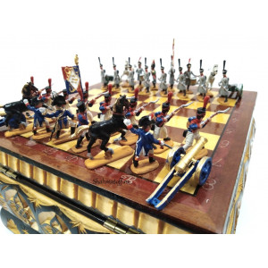 Шахматы Оловянные Бородино в резном ларце