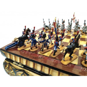 Шахматы Оловянные Бородино в резном ларце