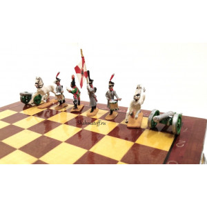 Шахматы Оловянные Бородино в резном ларце