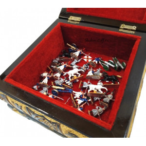 Шахматы Оловянные Бородино в резном ларце