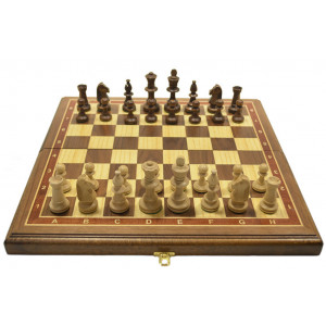 Шахматы Эксперт в доске маркетри орех 45 см.