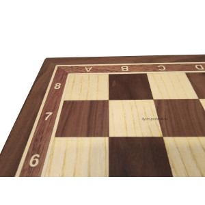 Шахматный ларец "Гамбит" 45 с фигурами из дуба