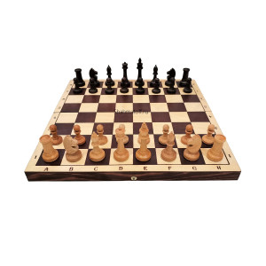 Шахматы Турнирные с фигурами из бука в доске люкс 30