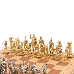 Шахматный ларец "Лучники" доска бук 43,5х43,5 см