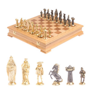 Шахматный ларец "Средневековье" фигуры бронза, доска бук 39х39 см