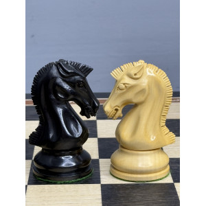 Шахматы подарочные эксклюзивные с фигурами из самшита